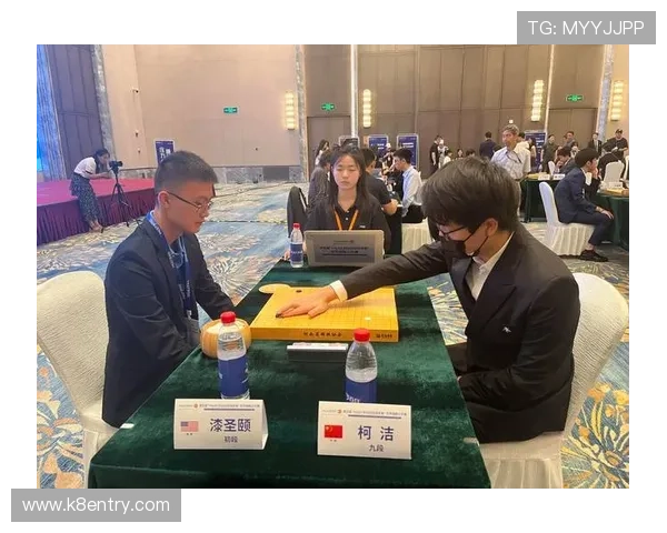 看牌抢庄三公必胜策略,实用技巧助你在激烈对战中脱颖而出 看牌抢庄三公必胜策略,实用技巧助你在激烈对战中脱颖而出